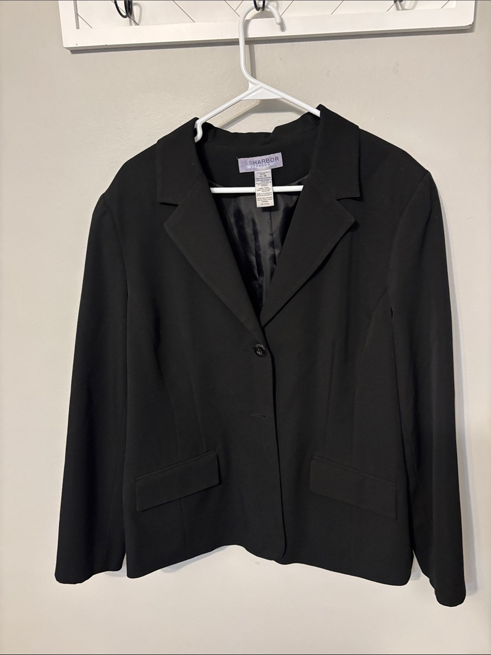 Sag Harbor Black Women's Single-Button Blazer